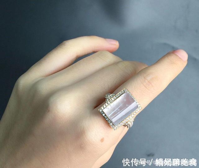 戒指|回归复古!镶嵌个性十足,受欢迎的七款戒指你更中意哪一种风格