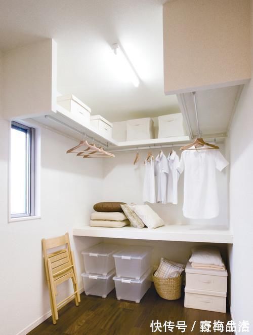 木板|衣帽间别装定制柜了！这样设计几百块就能搞定，独立空间超实用