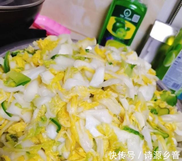南果梨|百菜不如白菜,立秋后,学着制作辣白菜,锁住营养美味翻倍!