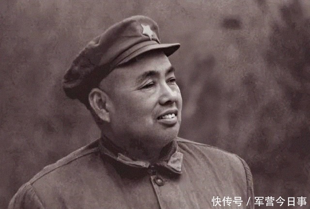 许世友|许世友的勤务兵,四年后升任军政委,成为许世友的顶头上司