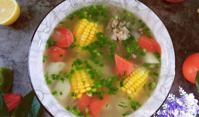 鲜美|小雪快到了,多喝1道汤,汤味鲜美,滋补暖胃,暖暖地度过冬天