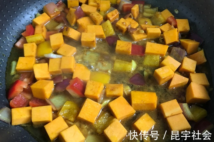 咖喱汤汁|咖喱这样做，香浓味美，学会了再也不去外面吃了