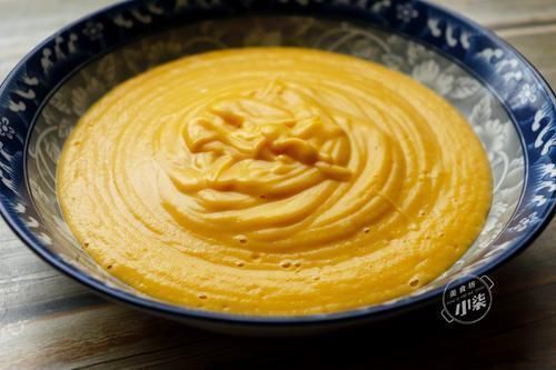 2个红薯，1碗糯米粉，不烤不油炸，简单一做，软糯香甜又多层