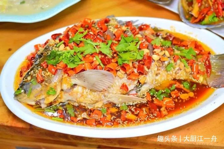 冬天是吃鱼的最好季节，教你4道美味鱼肉做法，天天都吃不重样