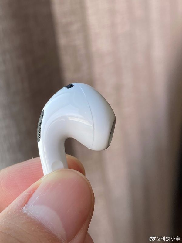 公差|用户吐槽部分苹果AirPods 3存在品控问题：多是越南产