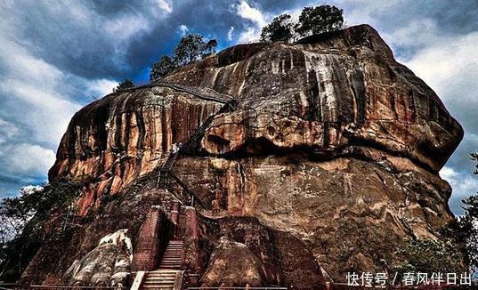 隐藏千年的“空中宫殿”，建在200米岩石之上，修建方式至今成谜