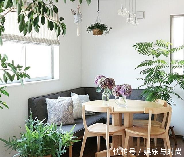 小两口之家,全屋布满绿植鲜花,把生活过成了诗,太美太治愈了!
