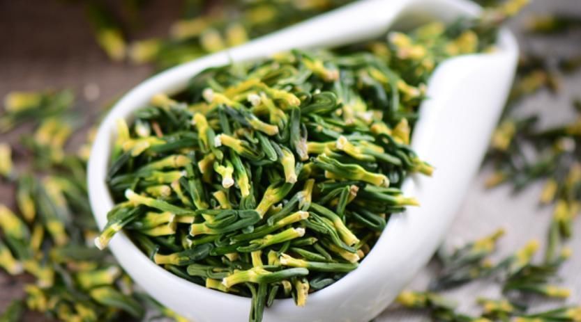 天然的“安神方”发现了,每天一杯,失眠好了,夜里睡到自然醒