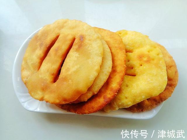 我家早餐晒出来,网友说:这哪是早餐,有这么吃的吗?太丰盛了