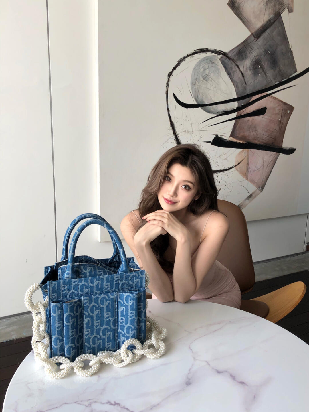 姐姐 人间水蜜桃也太嫩了, 姐姐气质又温柔又冷艳, 轻松俘获我的心