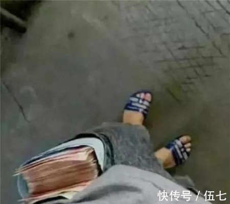 |幽默搞笑：去女朋友家吃饭，阿姨问有没有房，结果是俺想多了