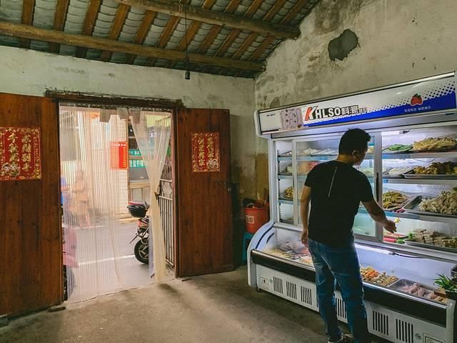 旋风少女:关于海的思念,从春到冬,从阴到晴,一路逛一路吃