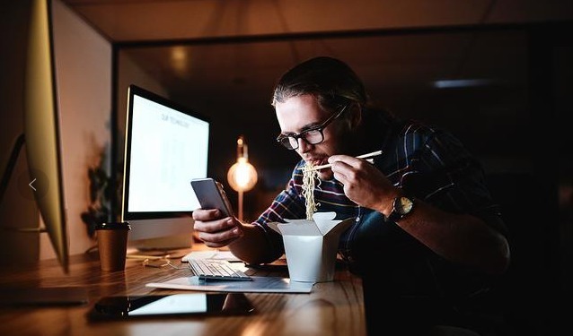 蔬果汁|减脂期一日三餐怎么吃?