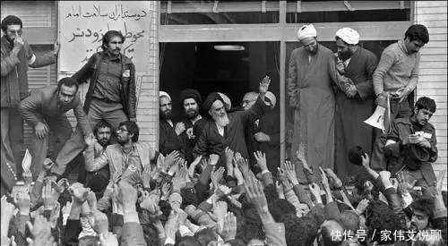 末代皇帝|伊朗末代皇帝巴列维的后人结局如何？