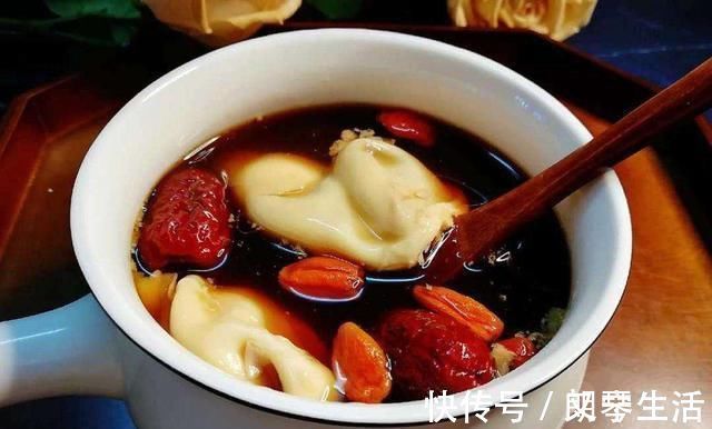 小猴子|红枣和它是搭档,一碗不足5元,每周喝2次,气色越来越好了!