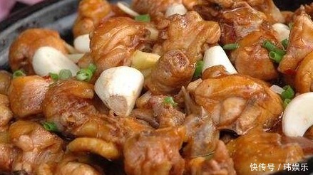 俗话说:“无鸡不成宴,无鱼不成席”,大年初一必备家宴菜,吃嗨