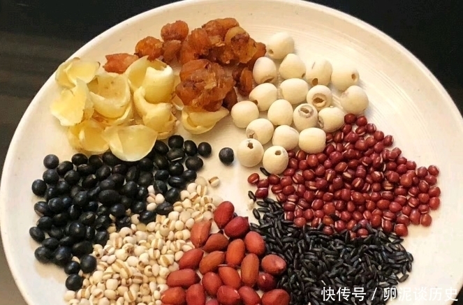记住|香甜的腊八粥来啦!记住这3个小“技巧”,熬的腊八粥营养美味!