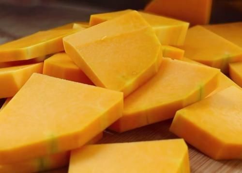 好吃|居家自制好吃的南瓜手抓饼,烹饪简单,营养美味,孩子爱吃的早餐