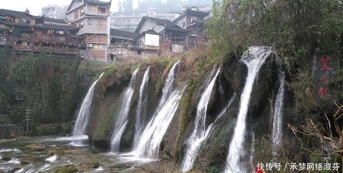 《芙蓉镇》因电影而出名的王村