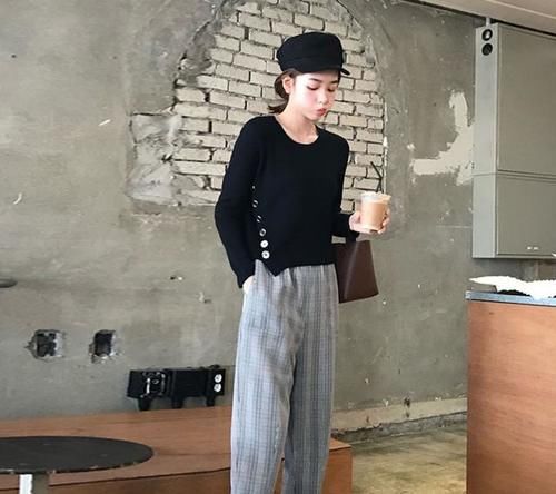  毛衣裙子两|有小肚子的女人，建议穿“轻熟风”套装，时髦百搭又新潮，贼美嫩