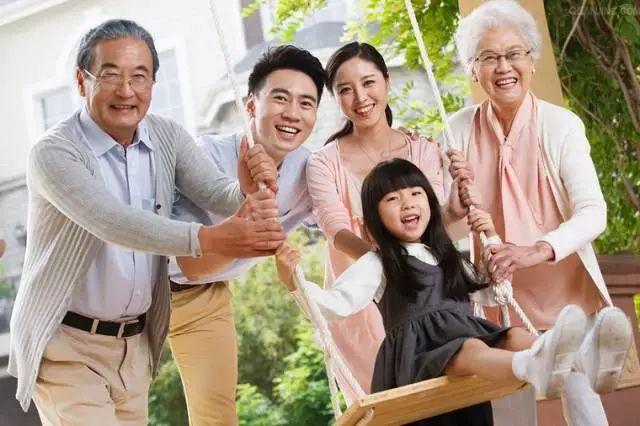 名字|爸爸姓“黄”,给女儿取名太“霸气”或成全国唯一,网友:真敢起