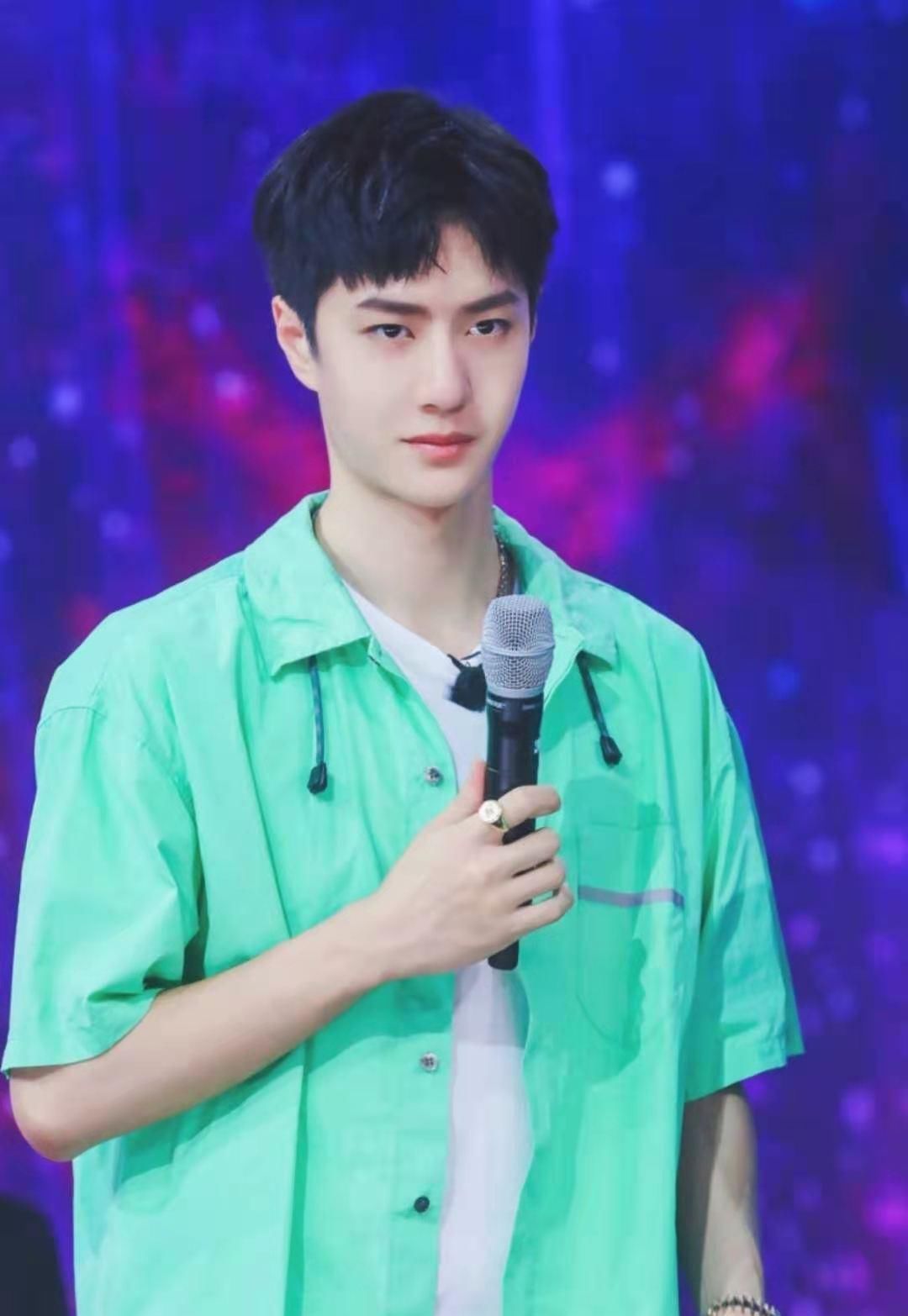 鹅厂造势?曝王一博将成《星光大赏》绝对主角,其他人只是陪衬