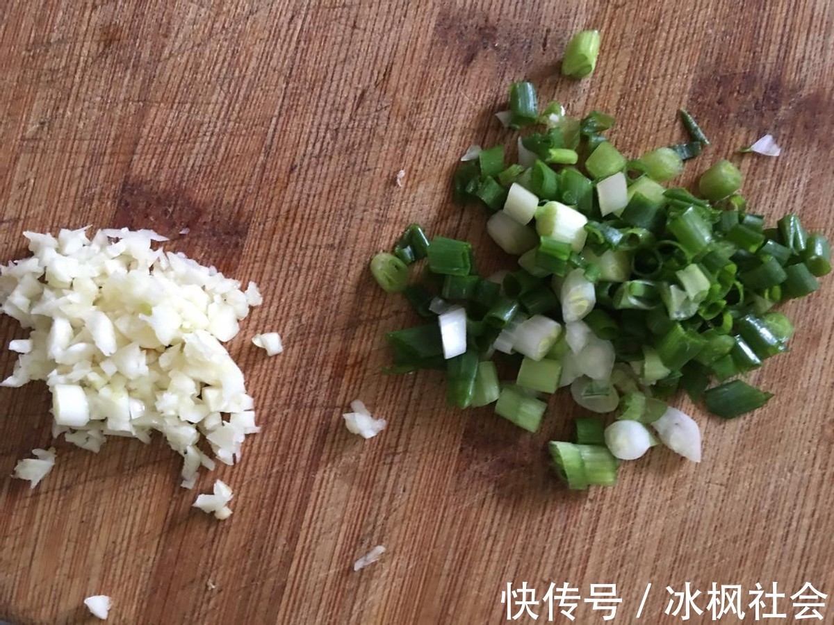 美味|自制美味凉皮,香辣开胃,太好吃了,再也不用出去吃了