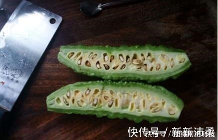 苦瓜的“苦源”取决于这个地方,只要切掉苦瓜就不苦,赶快学一学