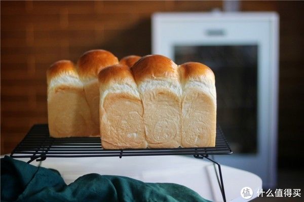 拉丝|做吐司，掌握一个配方就够了，绵软拉丝，比买的强百倍