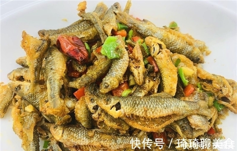 椒盐|遇到此菜，我不还价不犹豫，一买就是三四斤，常吃强健筋骨长高高