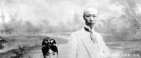 又打又骂|婉容在睡觉的时候,总是喜欢让他看着,溥仪没办法对她又打又骂!