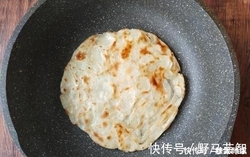 土豆丝|早餐,我家常吃这种饼,不用揉面,5分钟搞定简单省时有营养