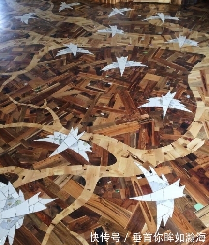 地板|男子把一堆木片搬回家,5个月后所有人直呼他是天才!