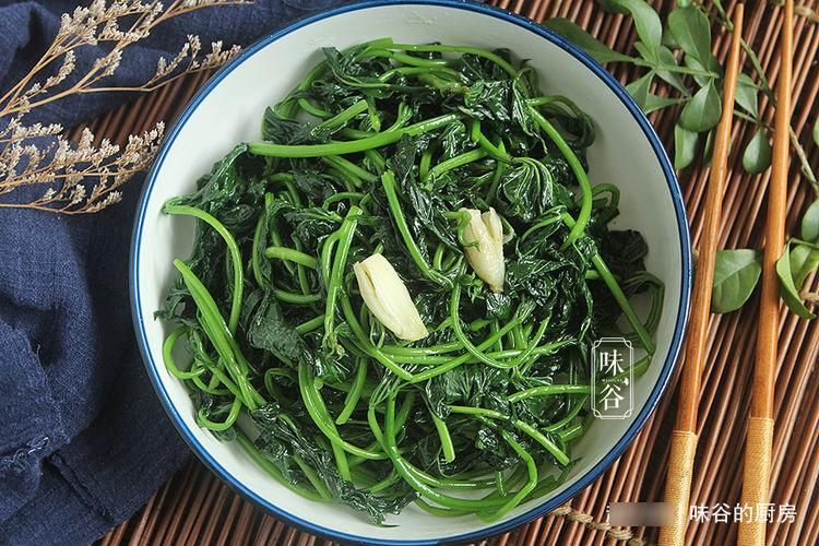 蚝油|夏至后，此6道素菜要多吃，清淡爽口，低脂又解腻，没肉也下饭