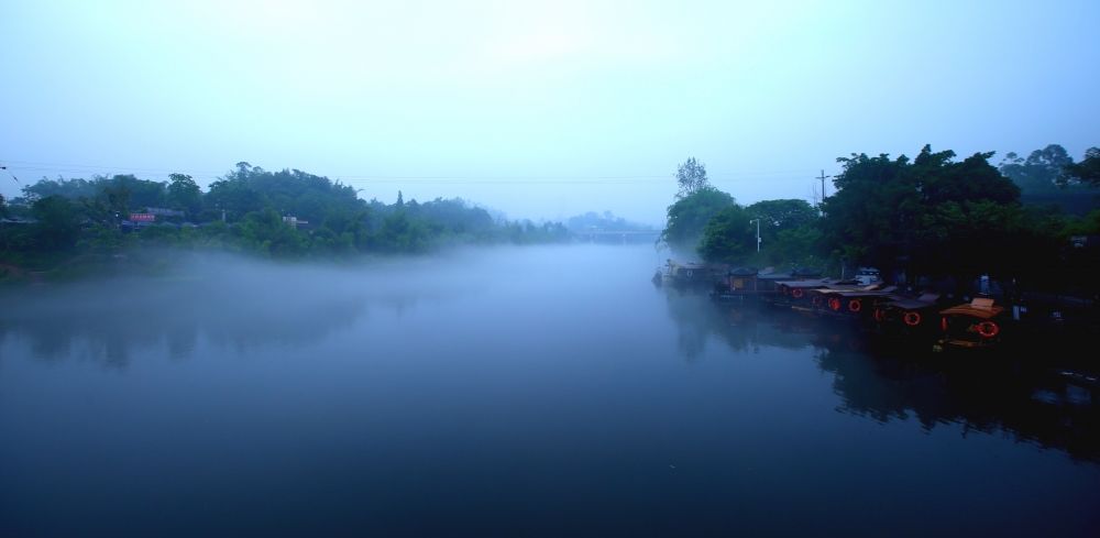 山水画|重庆荣昌万灵古镇：烟雨中的水墨山水画……