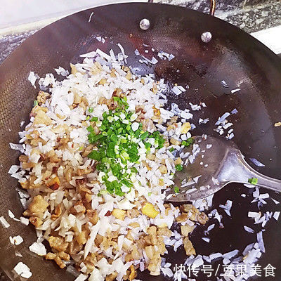 猪油渣萝卜丁大包子