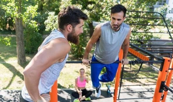 一饿就感觉心慌、手抖、无力?也许是它在“使坏”,切莫不以为然