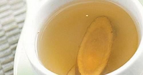 美容养颜|常用黄芪泡水喝，除了能补气提神，这两个好处让人爱不释手