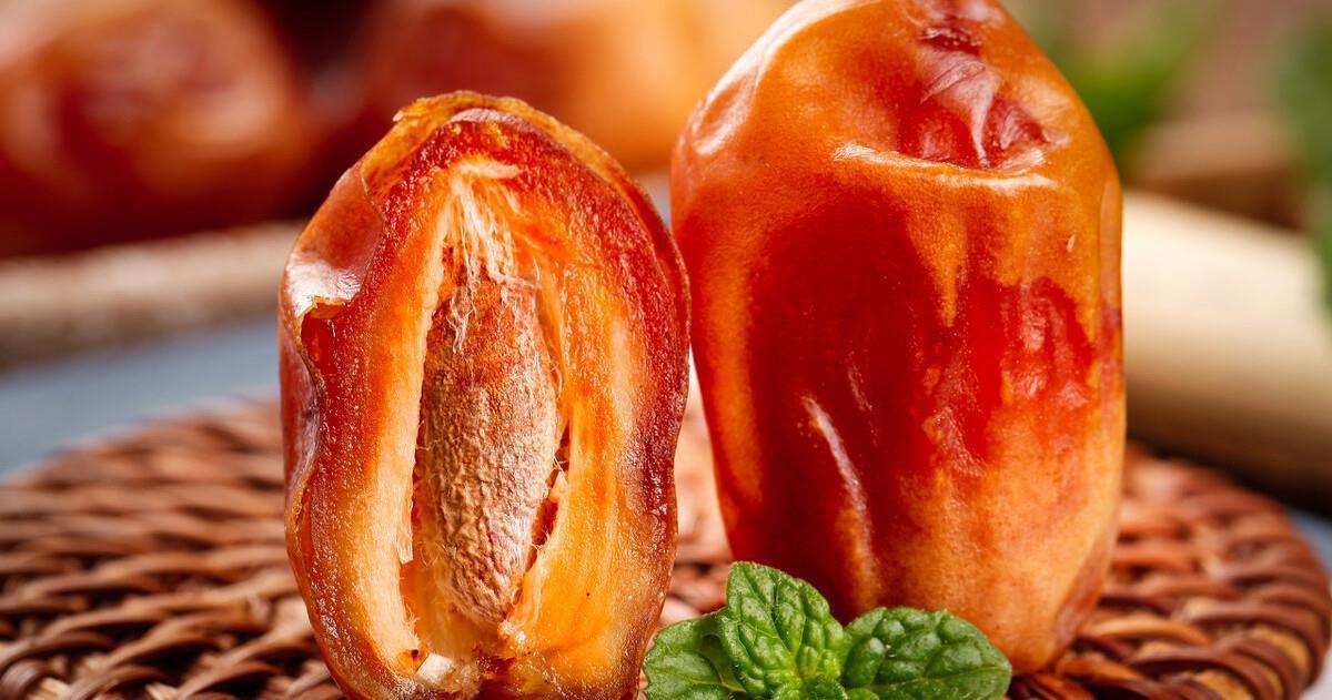 桑葚干|中老年群体,少吃点鸭肉猪肉,多来点这些食物,腿脚有力气身体棒