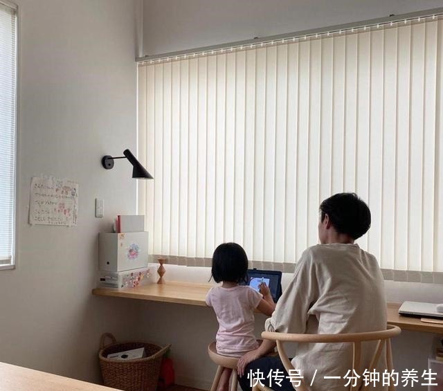 低欲|日本极简之家，太太定期扔扔扔，家中一尘不染，看着就很赏心悦目！