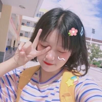 “初恋还在”的女生,八成喜欢留“这3发型”,难怪异性缘骤降