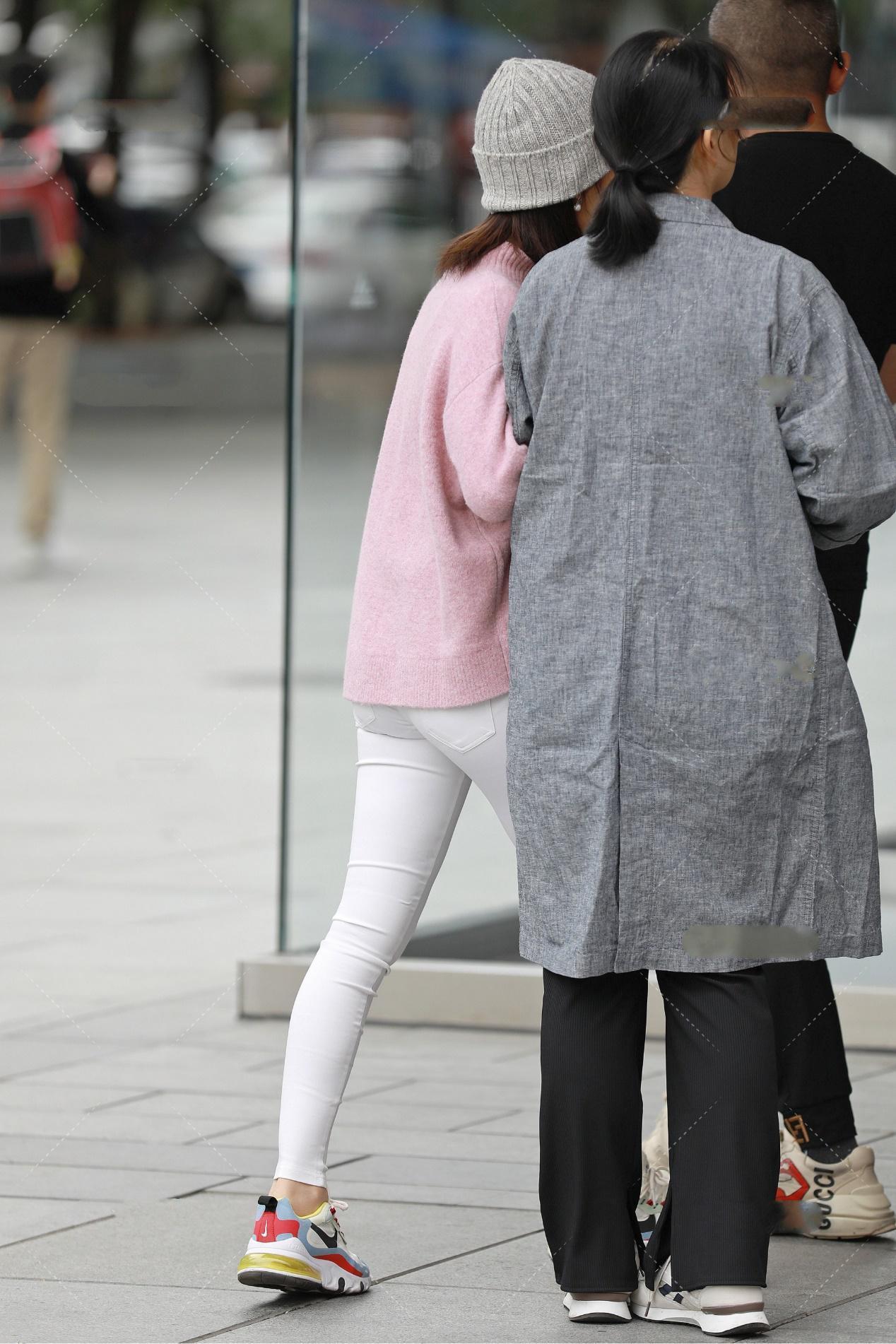 裤子|毛衣加裤子, 保暖又时尚的穿搭, 配上帽子时髦感十足