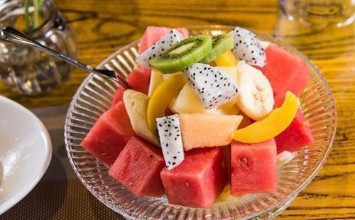 绿色蔬菜|这几种食物,孕妇孕期要多食用,生出的宝宝肤白又伶俐