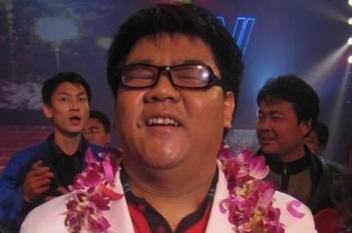 戴玉强|曾是星光大道冠军,拜师戴玉强,怒批朱之文,如今混得咋样