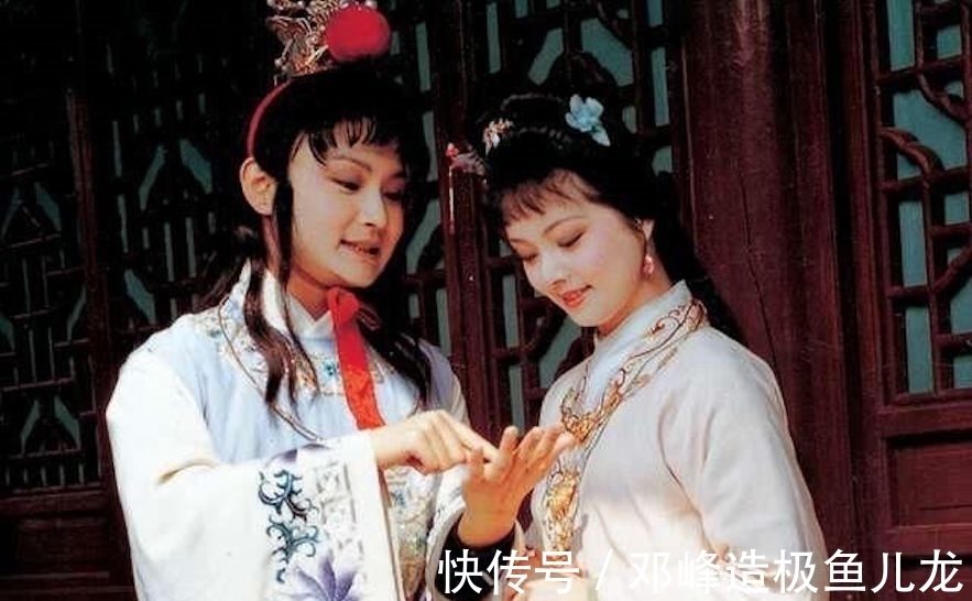 贾母|除了王熙凤,还有一个后起之秀讲话更显情商和气势,堪称绵里藏针