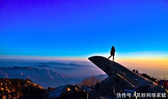 杜甫最豪迈的一首诗, 也是现存诗中年代最早的一首, 千古流传