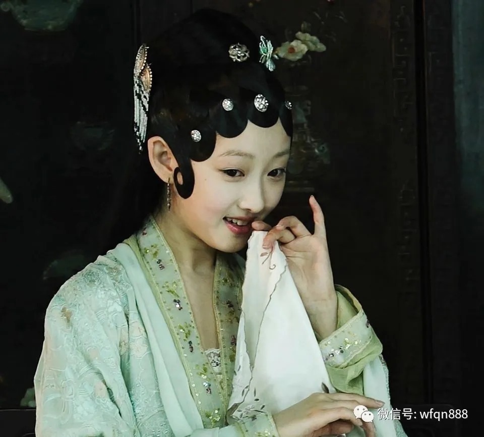 红楼梦&黛玉小心眼还爱哭,身体也不好,为何宝玉却深爱她?原因只有一个