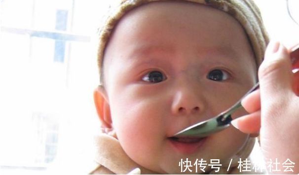 添加|米粉吃到几个月时可以停?超过规定月龄,就需要给孩子换口味了