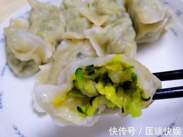瓜丝|天冷了就吃这个馅的饺子！遇到这菜必买三十斤，比韭菜馅好吃多了