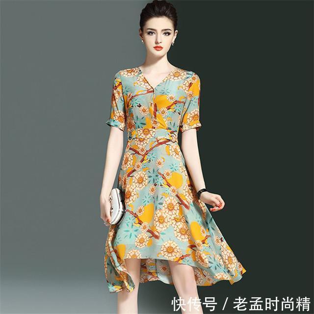雪纺连衣裙 适合80后女性印花连衣裙,高贵名媛显气质,秀出好身材